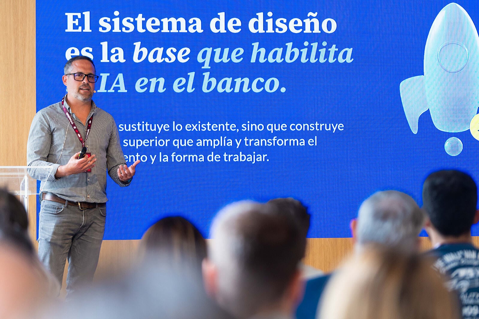 Menos píxeles, más criterio